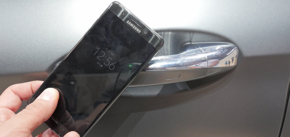 Apple y Samsung sustituyen la llave del coche por el ‘smartphone’