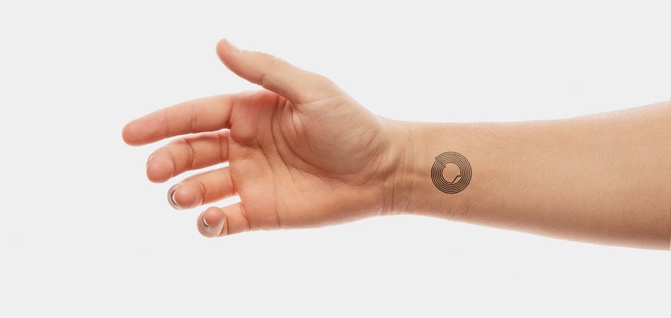 Elisava y el festival OFFF presentan el tatuaje electrónico para la interacción entre personas