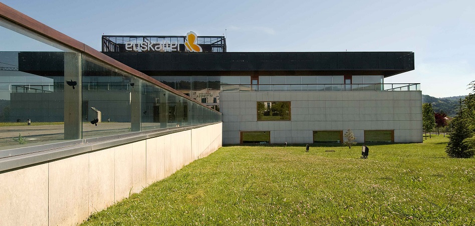Euskaltel coloca un nuevo tramo de deuda institucional de 835 millones de euros