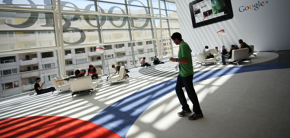 Google enciende la hormigonera y construye pisos para sus empleados