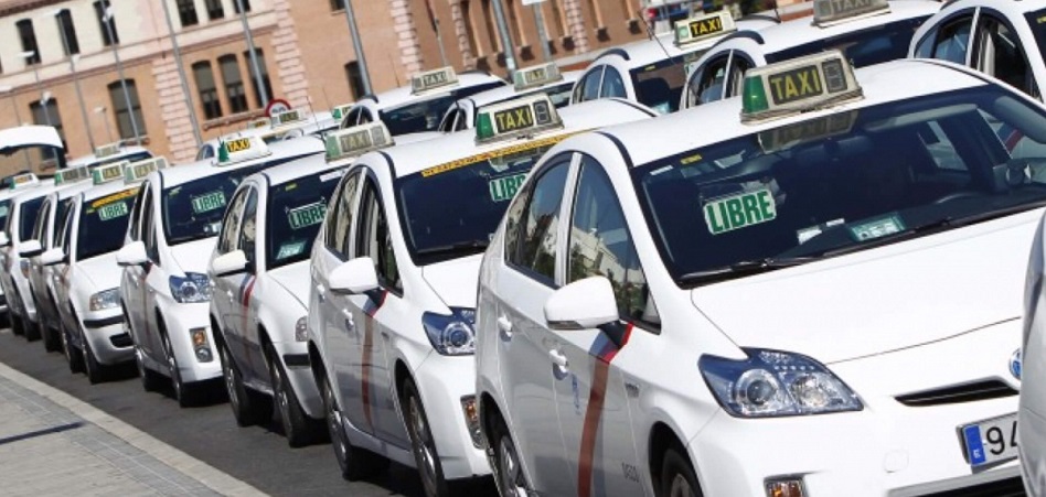 Fedetaxi convoca una nueva concentración contra la Cnmc, Uber y Cabify