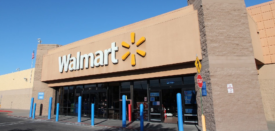 Walmart apuesta por los robots para escanear y reponer sus productos en tienda