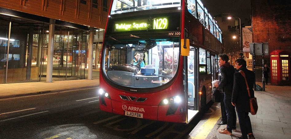 Amazon tantea incorporar los autobuses de Londres a su red de distribución