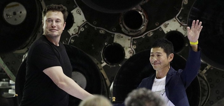 SpaceX ya tiene a su primer turista lunar