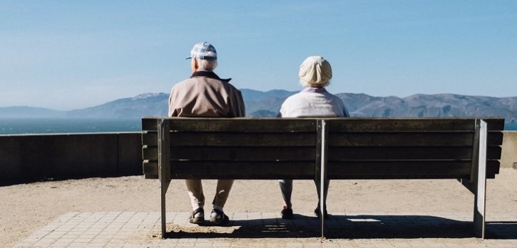 La economía española, en jaque por el envejecimiento de la población, según Moddy’s