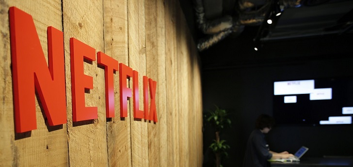 El director financiero de Netflix decide abandonar la compañía tras catorce años