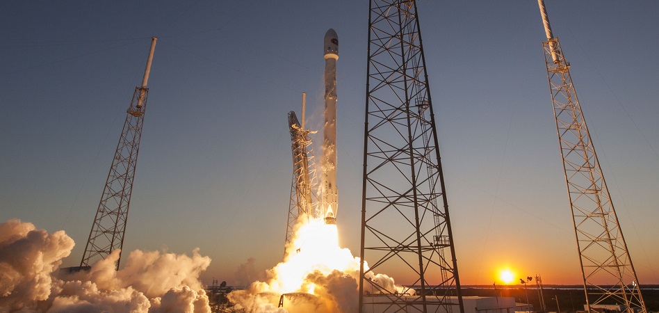 Objetivo Marte: SpaceX, Bezos y el capital privado adelantan a los gobiernos en un mercado de 350.000 millones