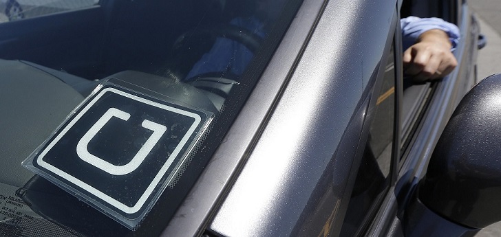 Uber le da la mano al ‘cash’ en Madrid